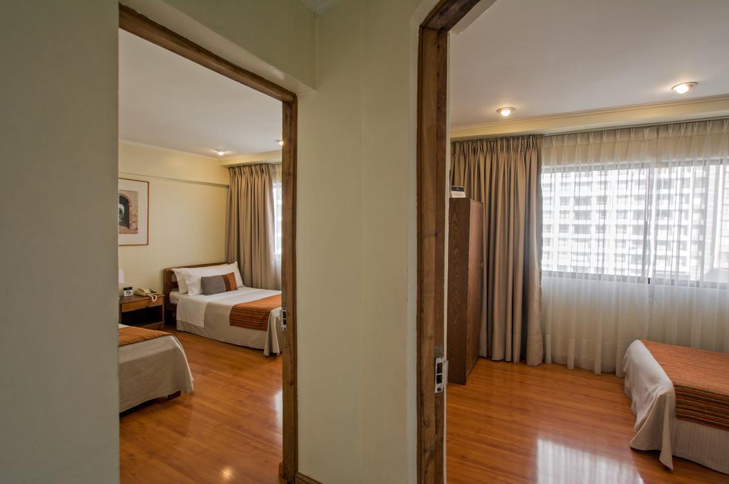 Hotel Dacarlo Santiago Buitenkant foto