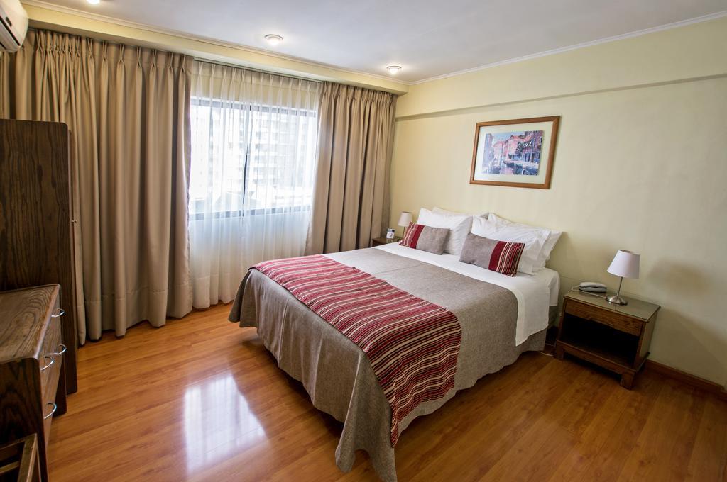 Hotel Dacarlo Santiago Kamer foto