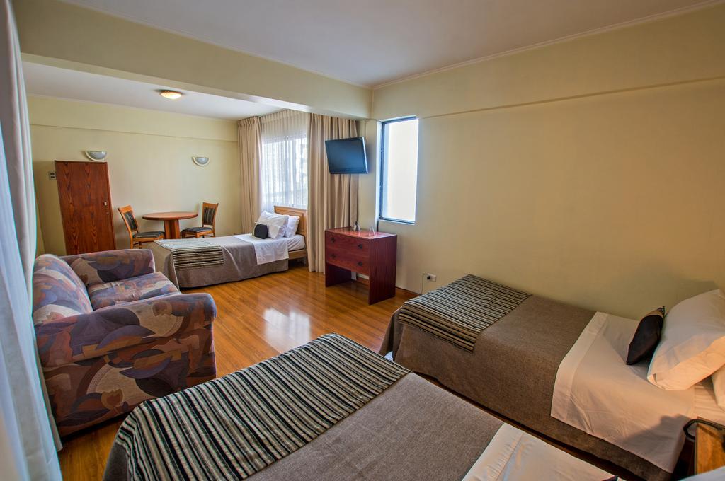 Hotel Dacarlo Santiago Buitenkant foto